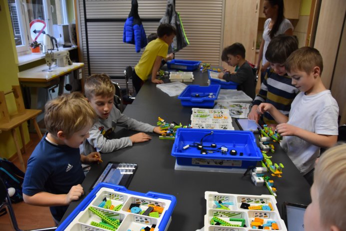 Zajęcia z robotyki i programowania